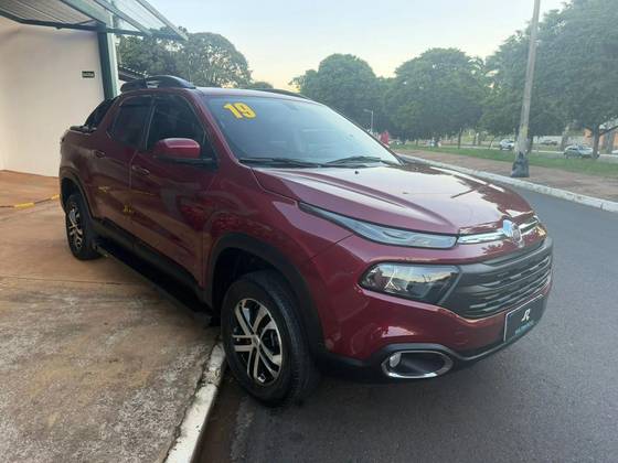 FIAT TORO 1.8 16V EVO FLEX FREEDOM AT6 FIAT TORO 1.8 16V EVO FLEX FREEDOM AT6